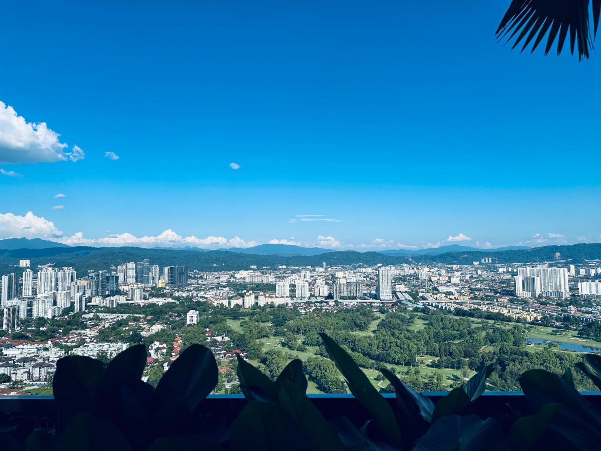 Eaton Service Apartment At Klcc Kuala Lumpur Luaran gambar